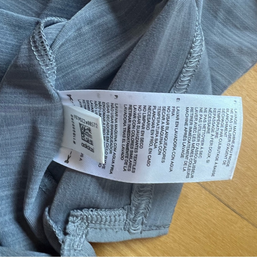 Adidas Golf Shirt XL - Picture 8 of 8